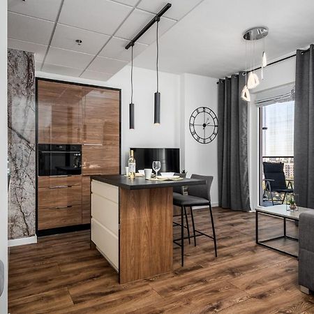 Apart D&K Free Parking Marcina Kasprzaka 29 Apartment Warsaw Exterior photo