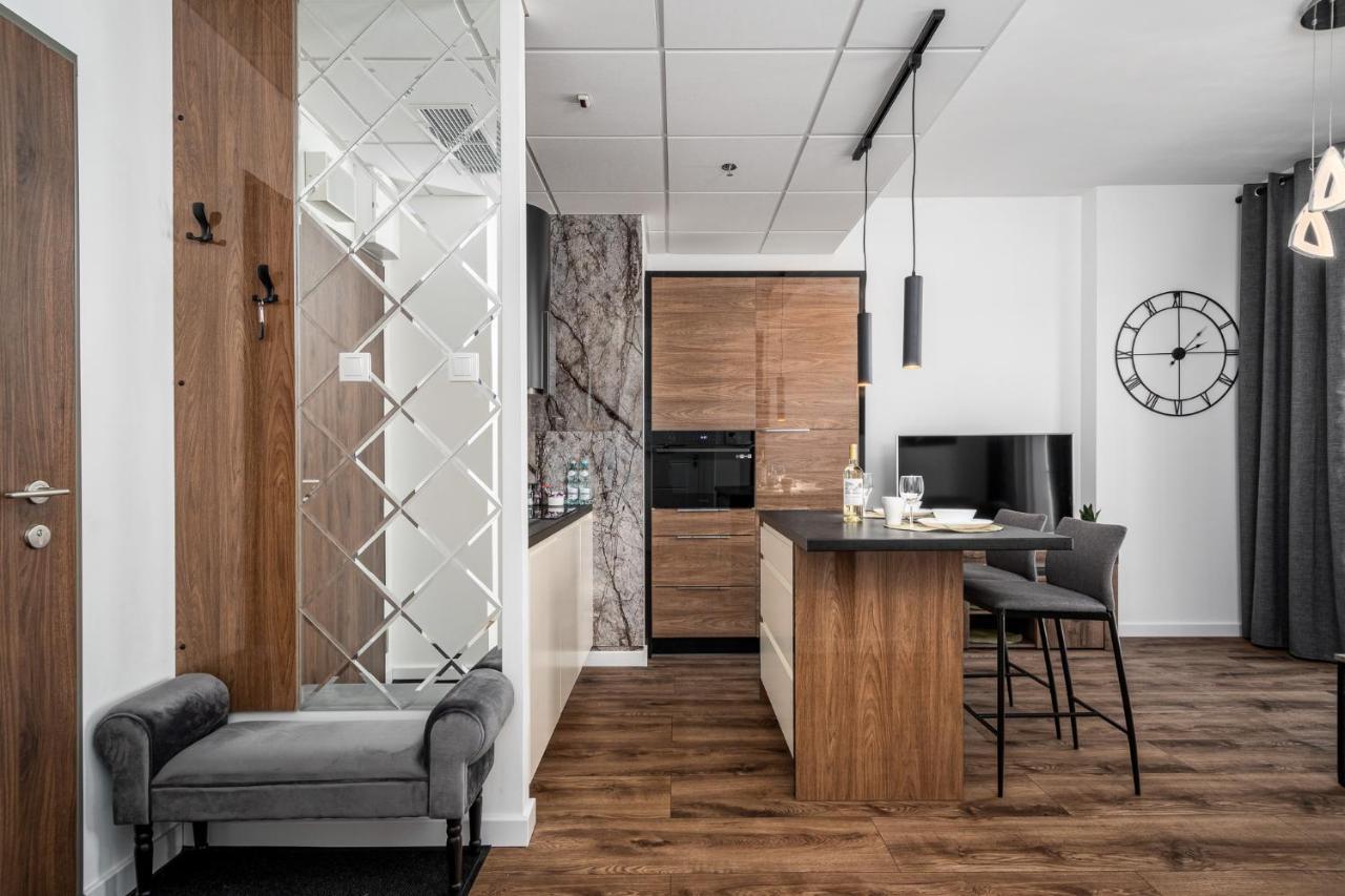 Apart D&K Free Parking Marcina Kasprzaka 29 Apartment Warsaw Exterior photo